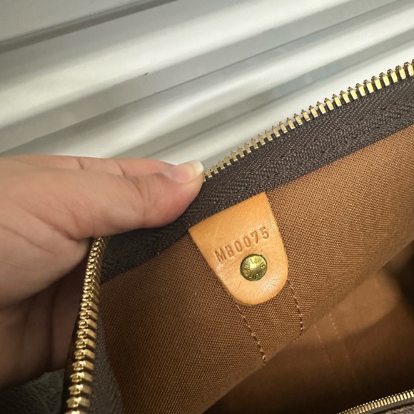 Louis Vuitton Keepall 50 - Picture 5 of 13